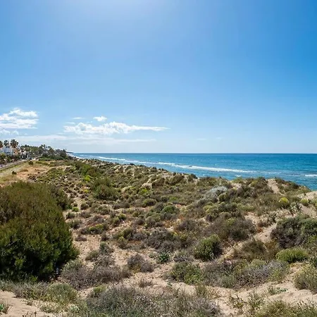 Townhouse W/ Swimming Pool And Underground Parking Marbella